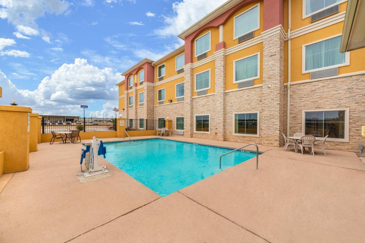 Residency Suites Cotulla Kültér fotó